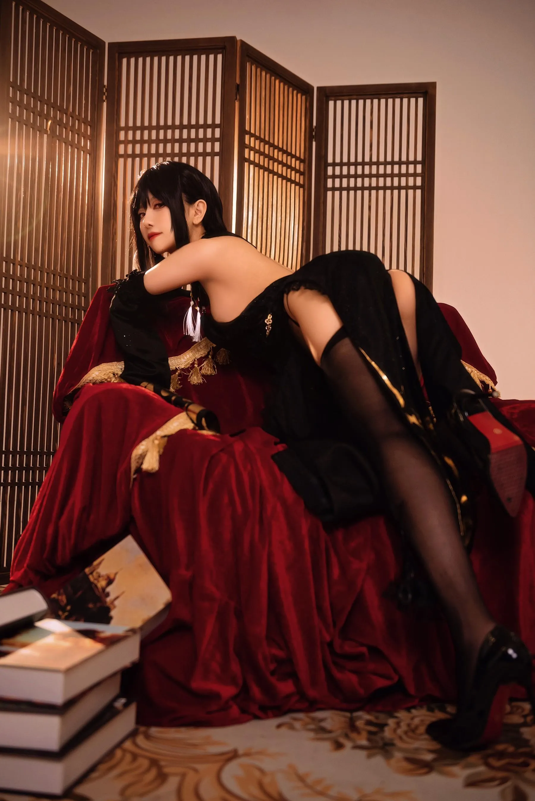 shika小鹿鹿 – NO.92 碧蓝航线镇海 奇奢花苑 [28P]插图1